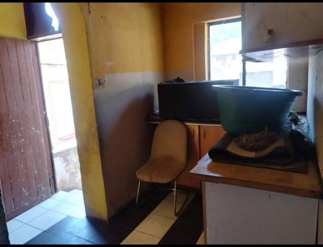 13 BEDROOM HOUSE FOR SALE IN JEPPESTOWN